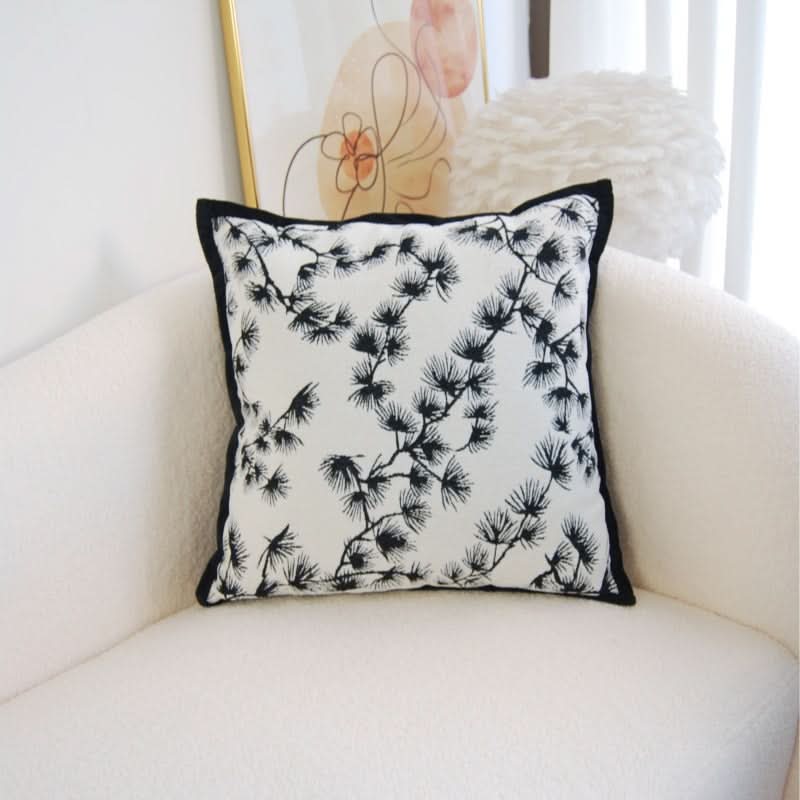 Black Light Luxury Vintage Embroidered Pillowcase