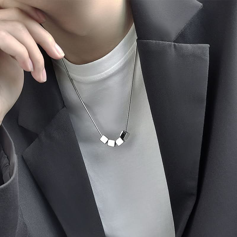 Men’s Titanium Steel Cube Pendant Necklace – Minimalist Clavicle Chain