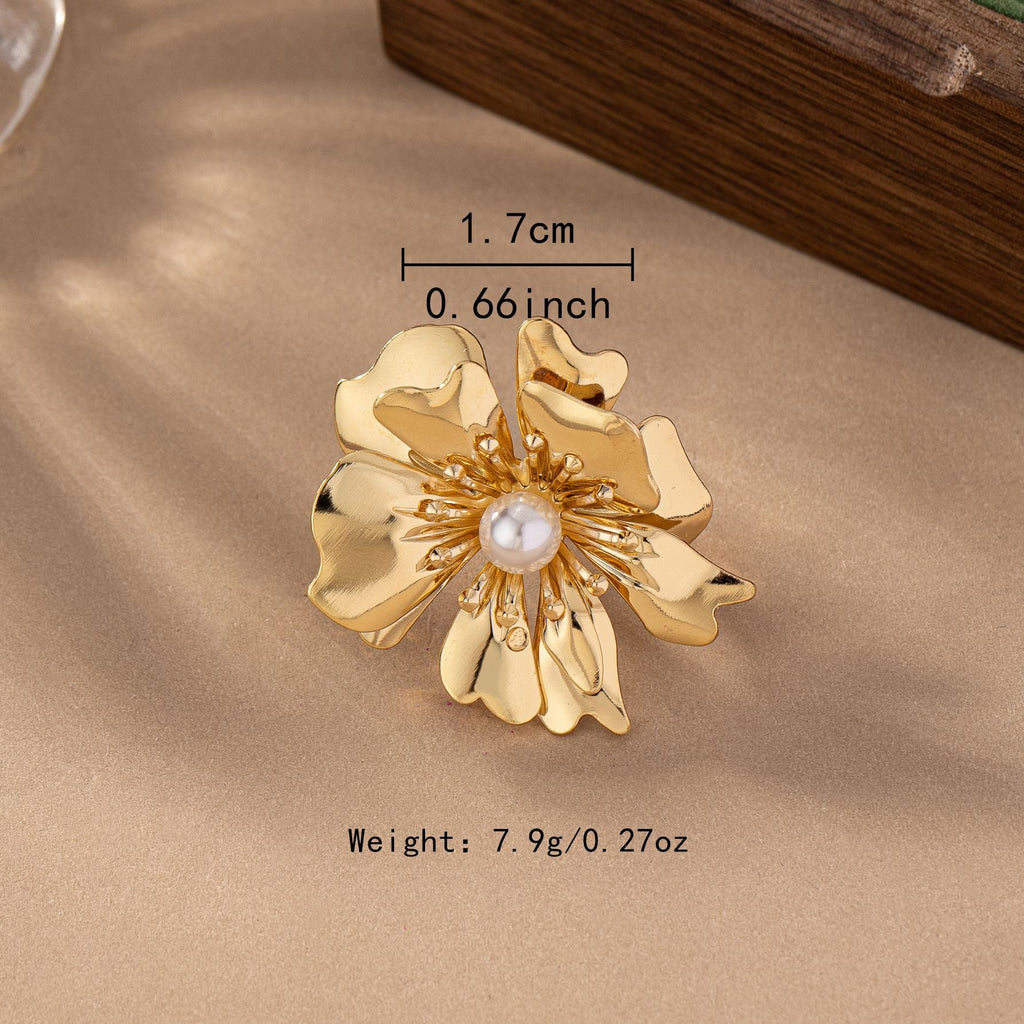 Vintage Floral Pearl Ring – Retro Gold Flower Statement Jewelry for Women