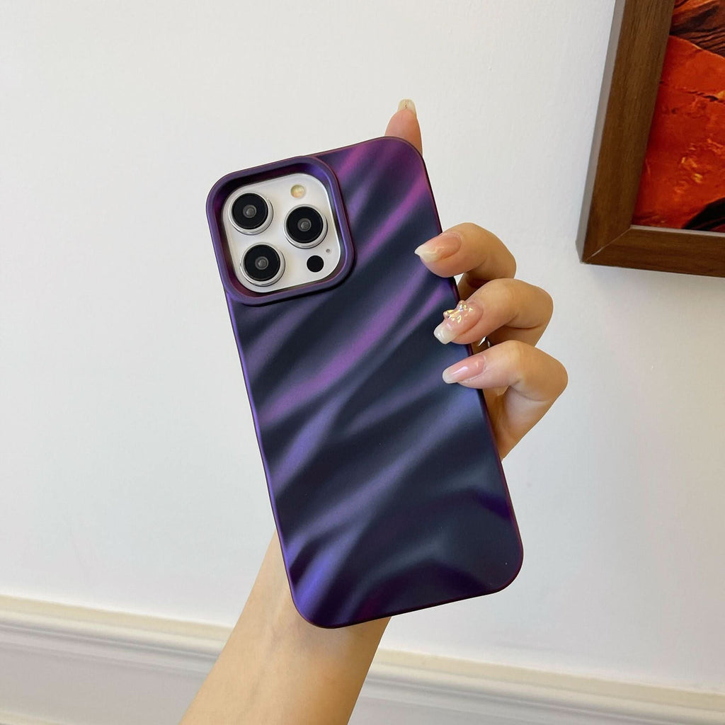 Stylish Pleated Wave Pattern iPhone Case