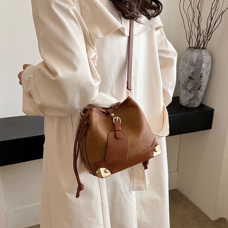 Women's PU Leather Bucket Bag – Stylish Shoulder Bag with Drawstring Closure
