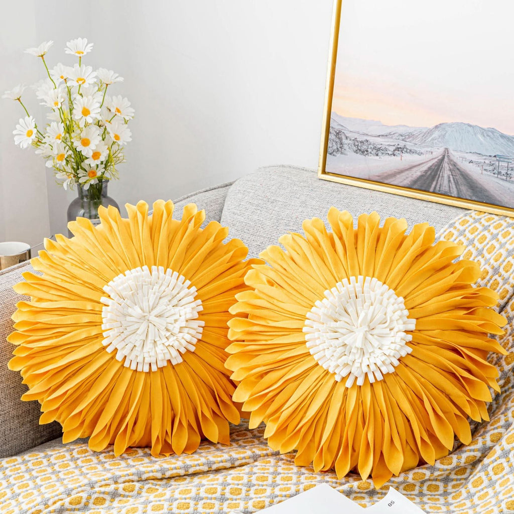 Sunflower Pillowcase - Small Daisy & Sunflower Design