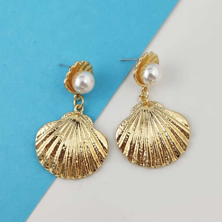 Gold Shell Earrings for Women – Retro Ocean Style, Classy Alloy Jewelry