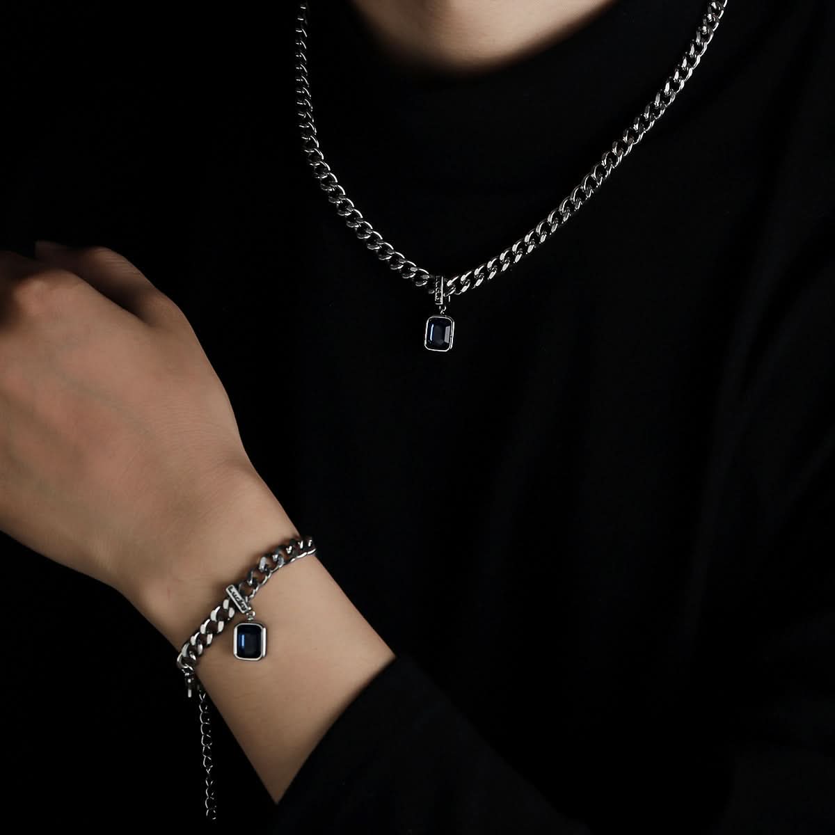 Men’s Trendy Light Luxury Necklace – Colored Zircon Pendant