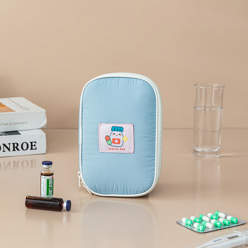 Waterproof Medicine Storage Bag – Portable Nylon First Aid Organizer