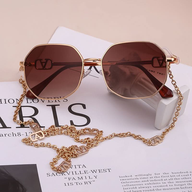 Trendy Women’s Sunglasses with Chain – Stylish Full-Frame Polygonal Shades