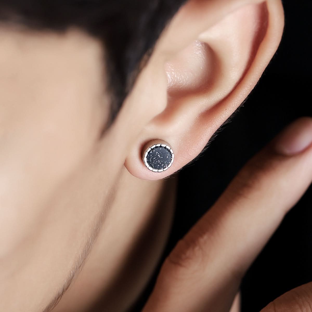 Men's Magnetic Black Onyx Ear Clips – No Piercing Hoop Earrings