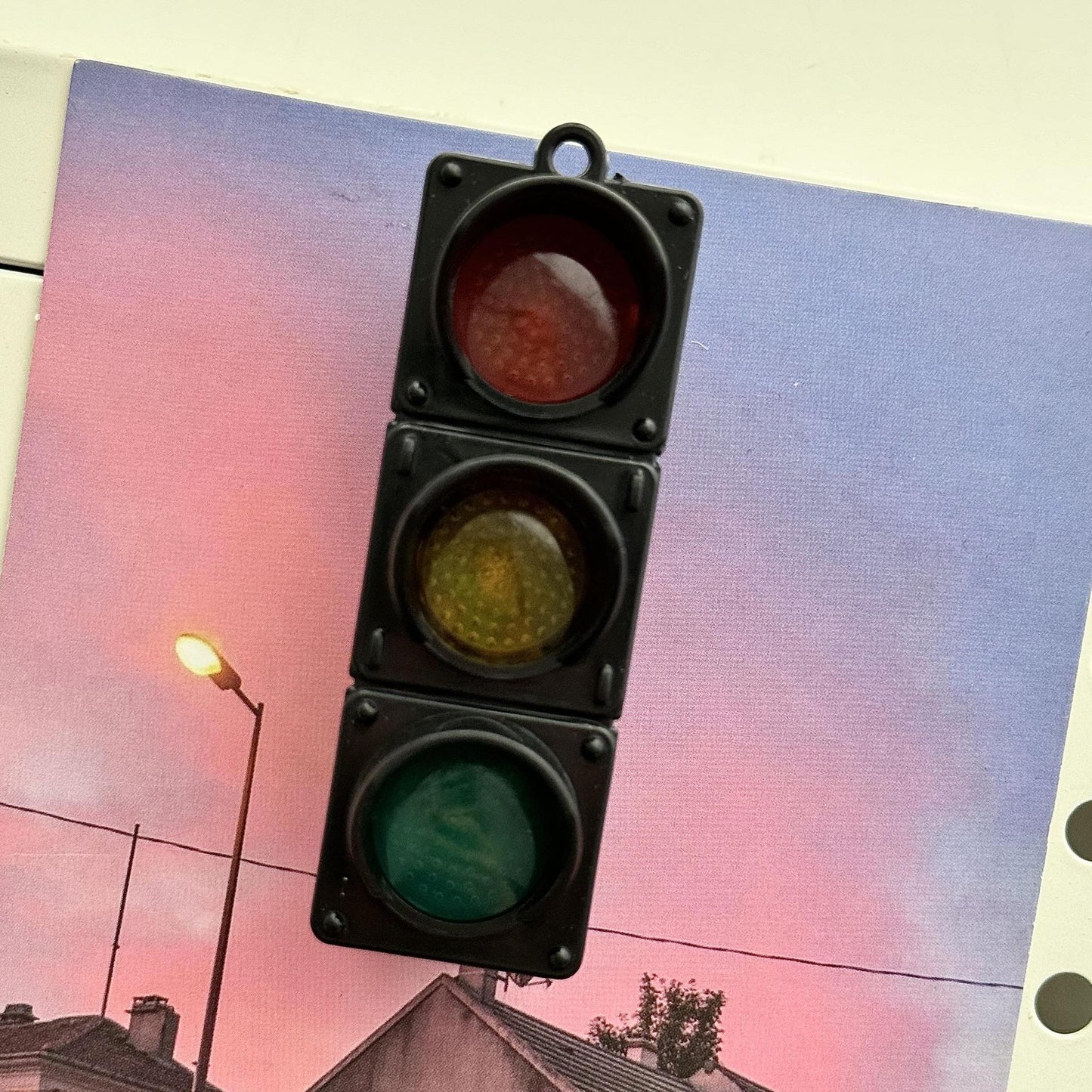 Luminous Traffic Light Fridge Magnet – Creative Pedestrian Sign Home Decor Sticker