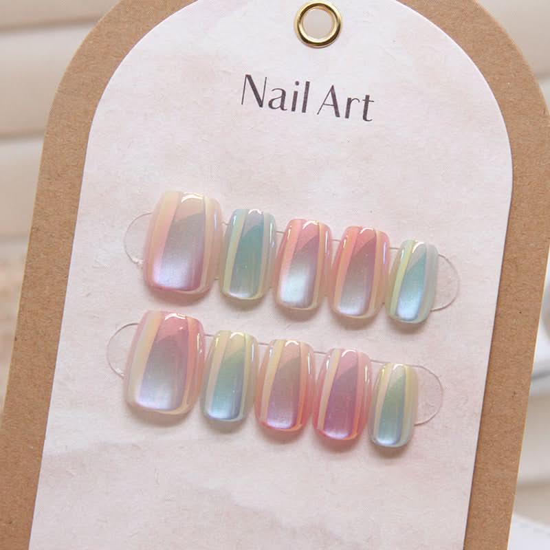 Light-Chasing Cat-Eye Wearable Nails – Candy Gradient Nail Art Pieces (10 Pieces)