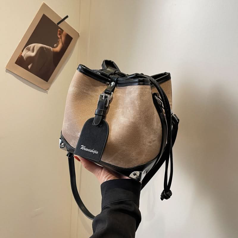 Women's Retro Leather Drawstring Shoulder Bag for Everyday Style