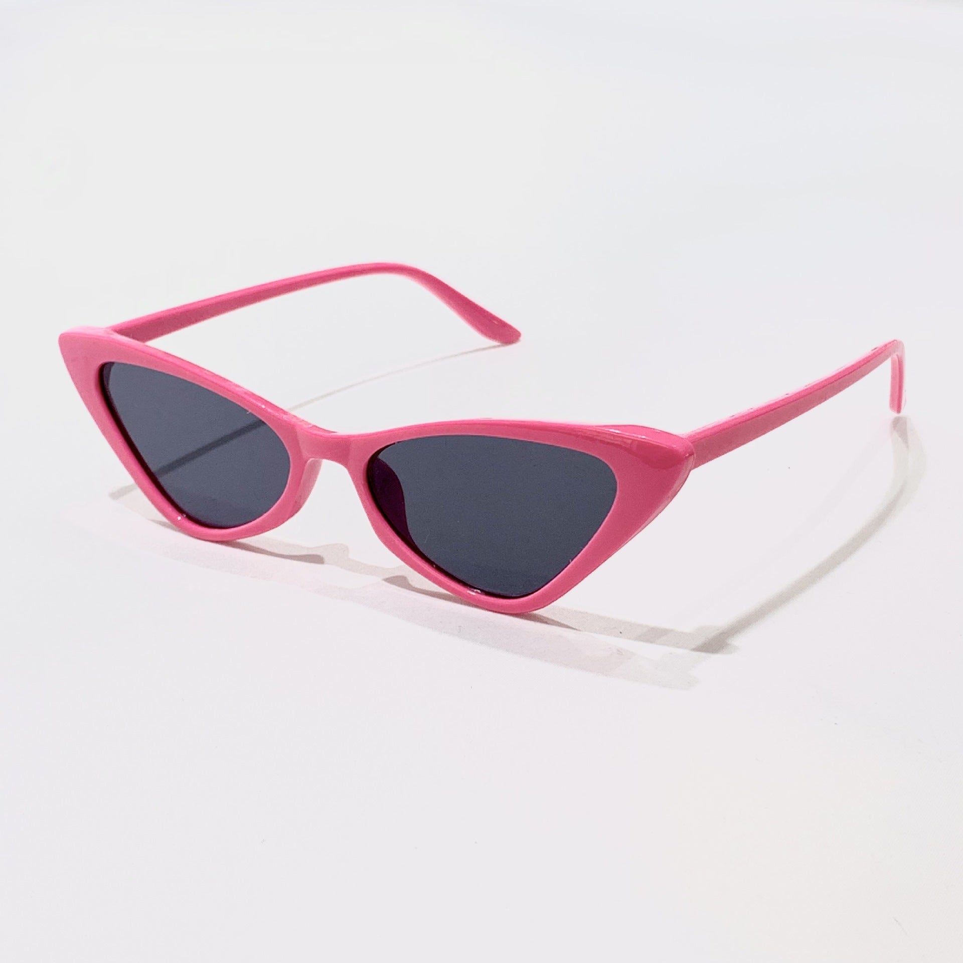 Retro Cat Eye Sunglasses for Women – UV400 Full Frame Fashion Shades