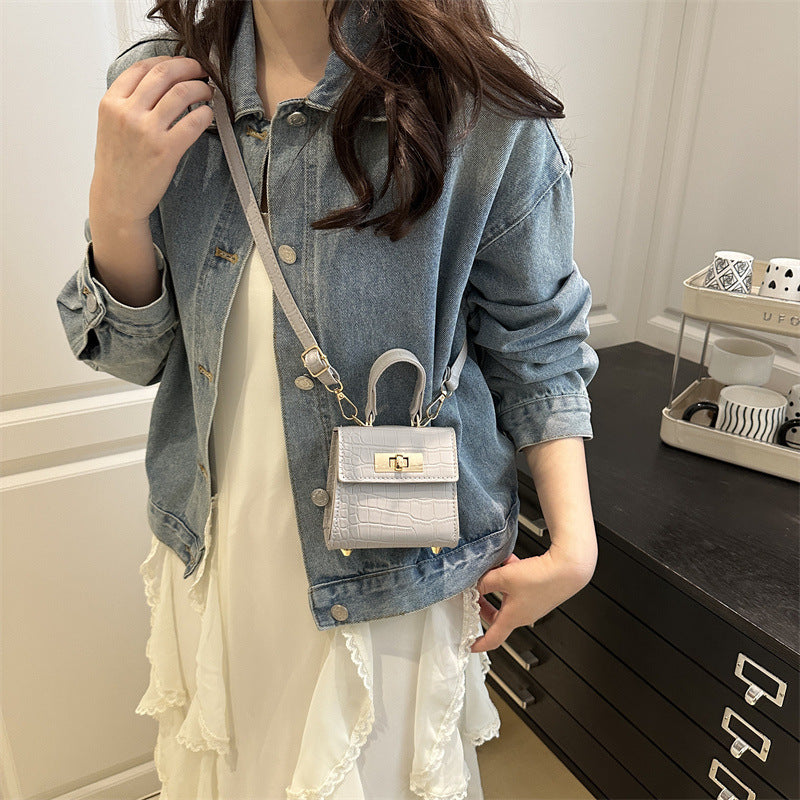 Classic Textured Small Handbag – PU Leather Shoulder Bag for Women