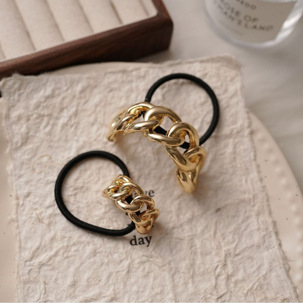 Gold Chain Hair Tie – Chic Minimalist Metal Hair Accessory with High Elasticity