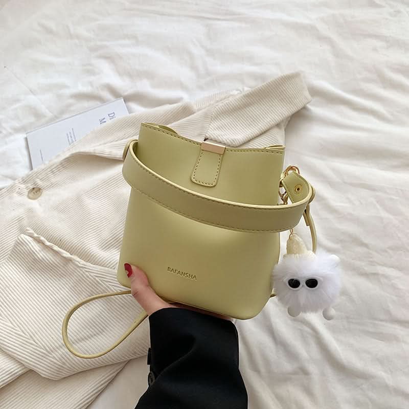 Retro Bucket Shoulder Bag for Women – Fashionable Crossbody Bag