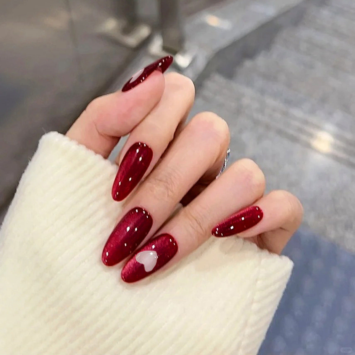 Cat Eye False Nails – Love Heart Hollow Design, Wearable & Detachable