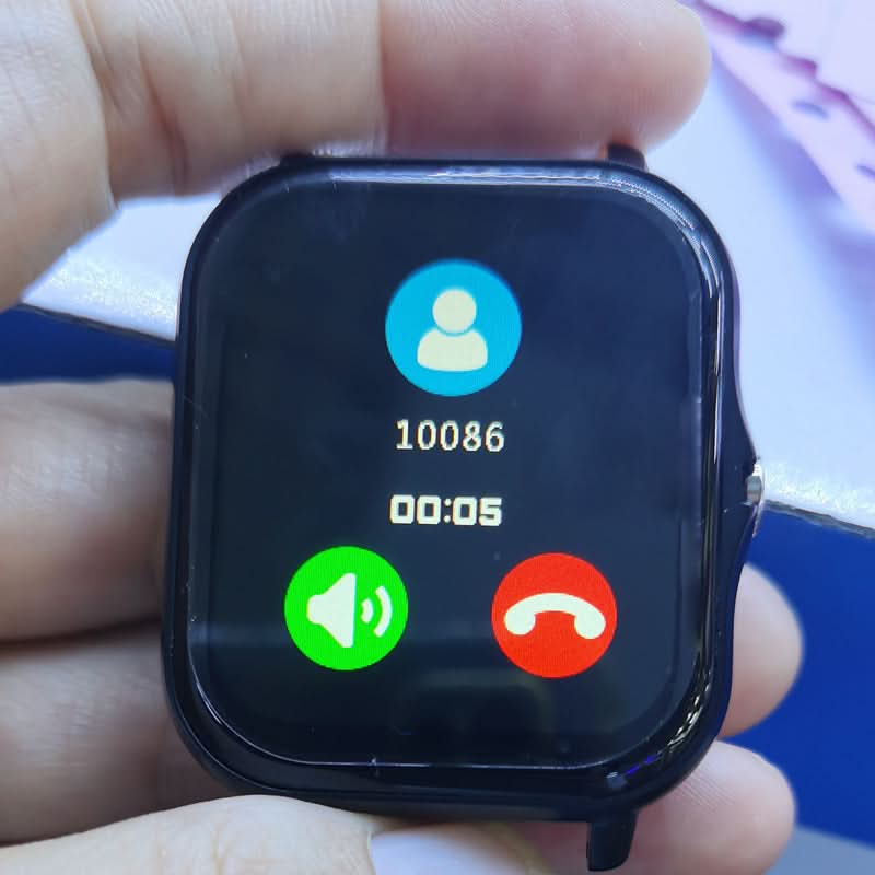 Smartwatch with Bluetooth Call & Fitness Tracking