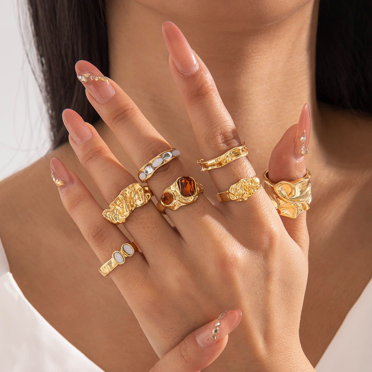 Geometric Retro Ring Set for Women – Gold Alloy Irregular Design Jewelry