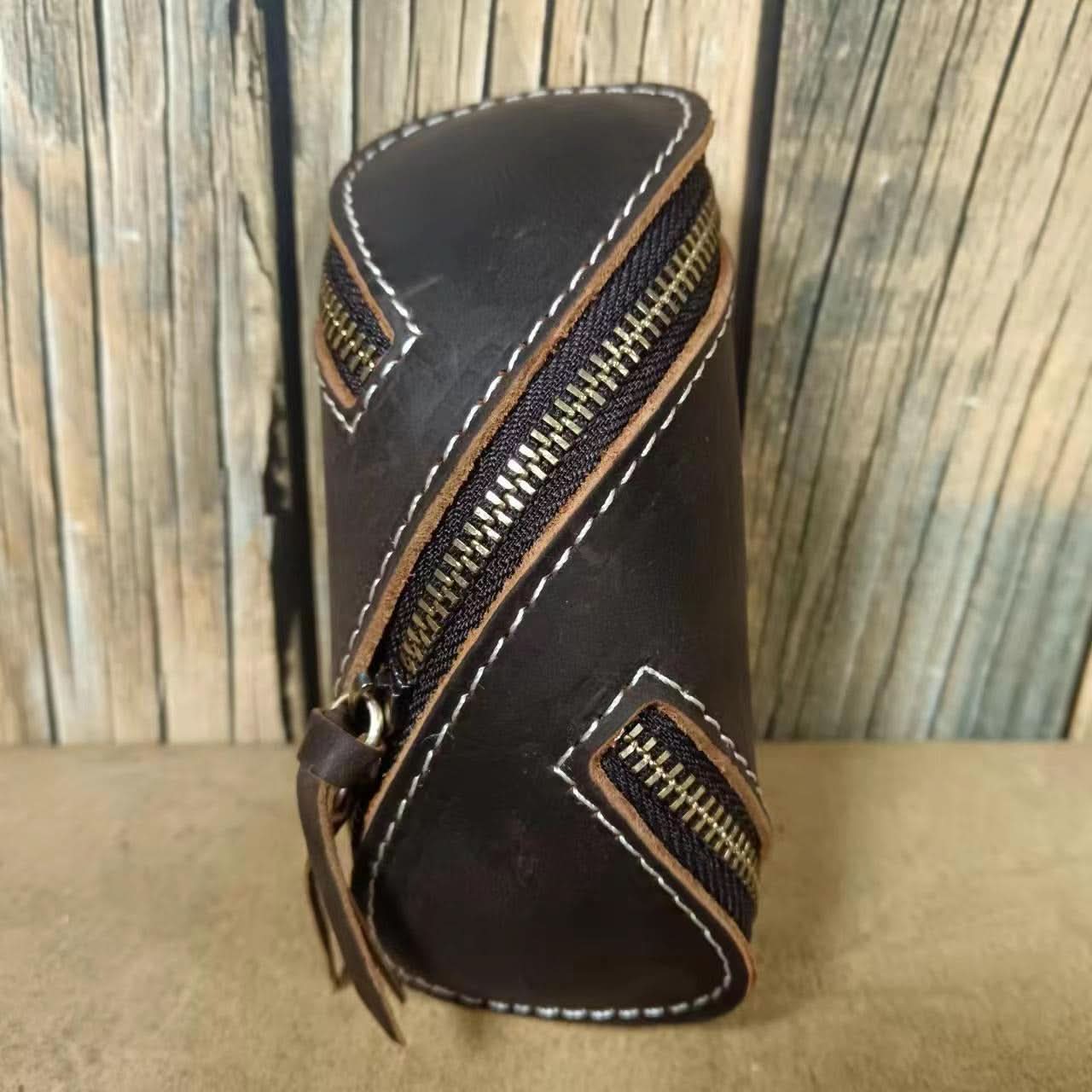 Vintage Leather Key Pouch – Zipper Key & Card Holder