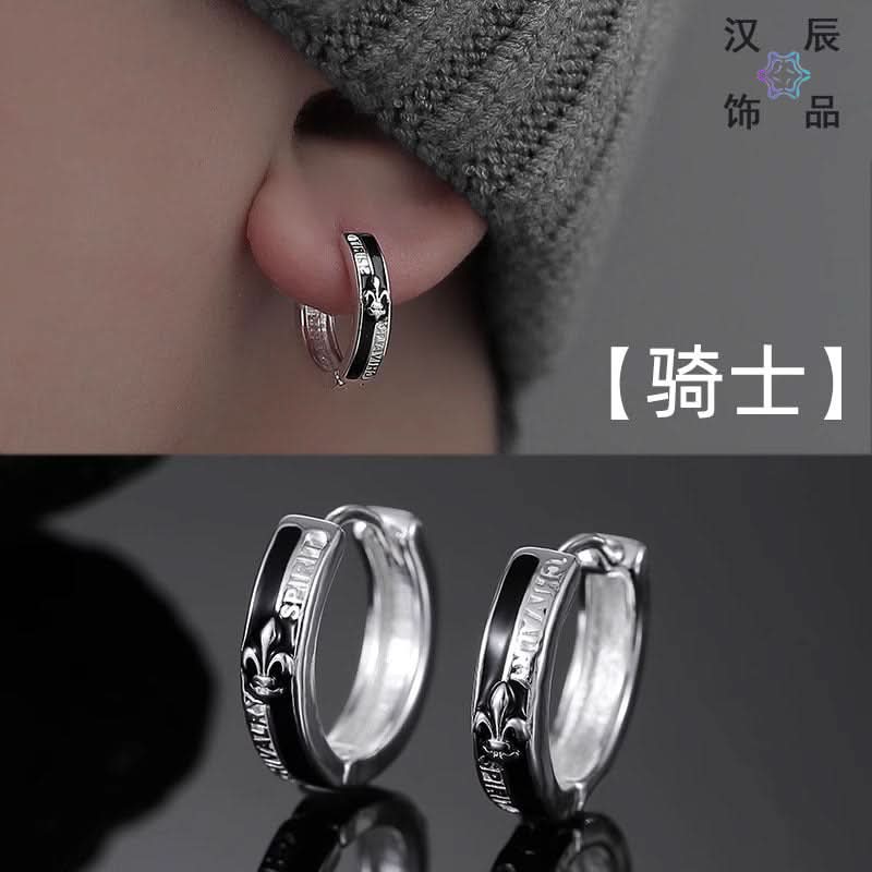 Unisex Trendy Black Knight Hoop Earrings – Hip-Hop Fashion Jewelry