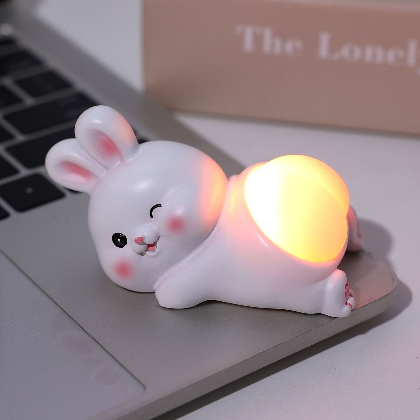 Cute Cartoon Butt Lamp – Squeeze Stress Relief Light for Desk, Gift & Office Decor