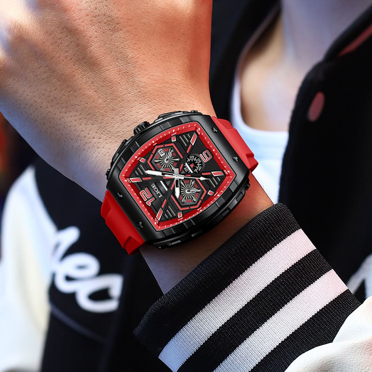 Men’s Barrel-Shaped Sports Watch – Luminous Hands, Calendar Display