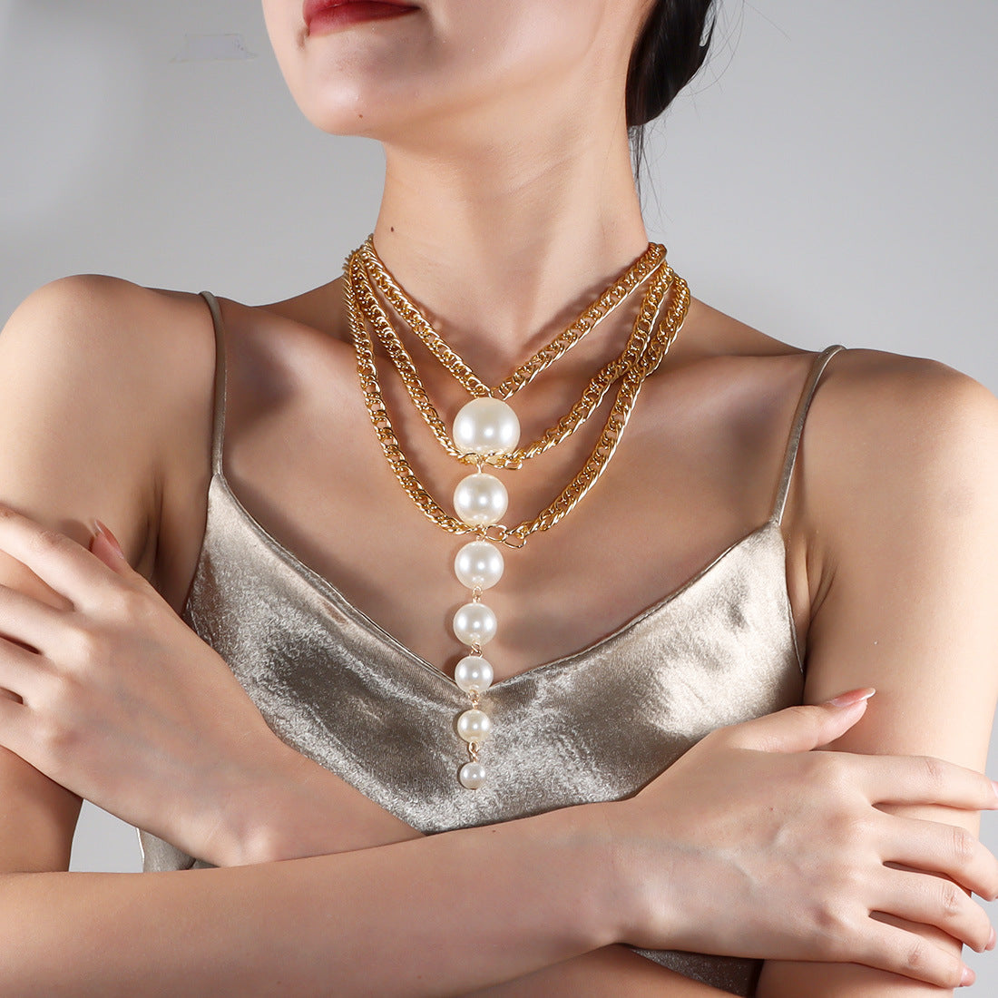 Retro Pearl Layered Chain Necklace – Multi-Layer Snake Chain Pendant for Women