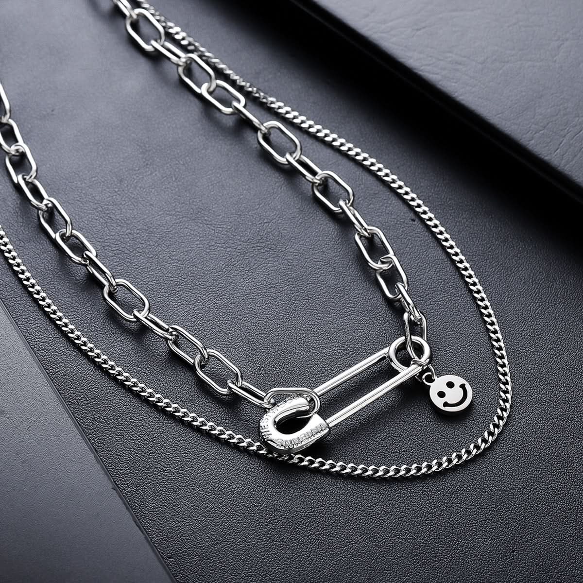 Men's Smiley Face Pendant Double-Layer Necklace – Hip-Hop Chain