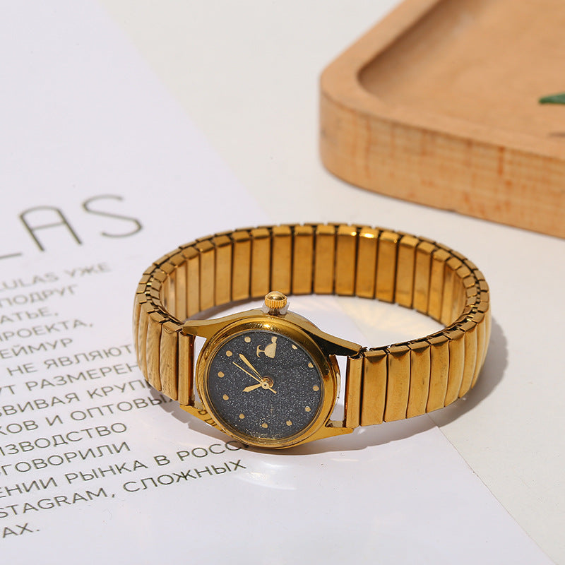 Retro Starry Sky Whale Watch for Women – Small Dial Quartz Watch with World Time
