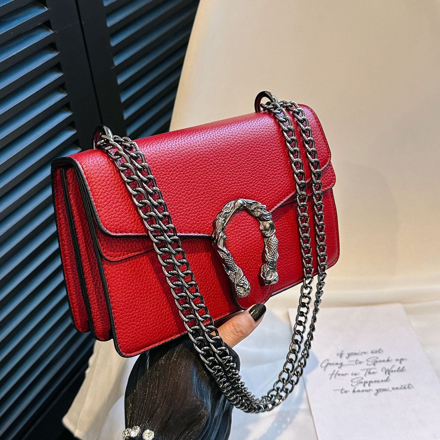 Luxury Chain Shoulder Bag for Women – Retro Stone Texture Medium Crossbody Bag