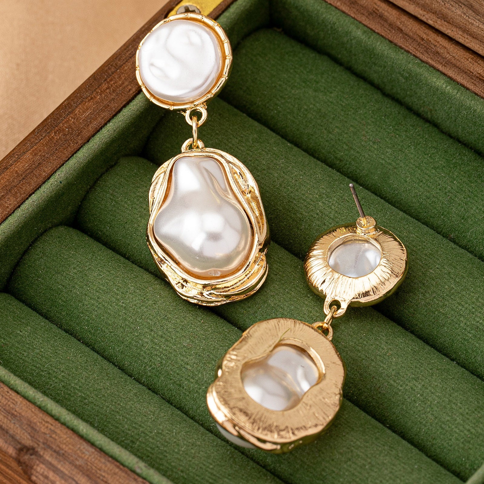 Baroque Pearl Earrings for Women – Alloy Retro Geometric Fashion Jewelry