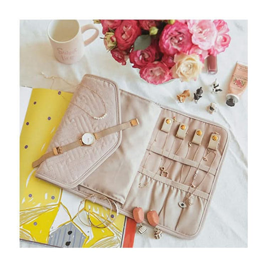 Portable Velvet Jewelry Roll – Travel Organizer Bag