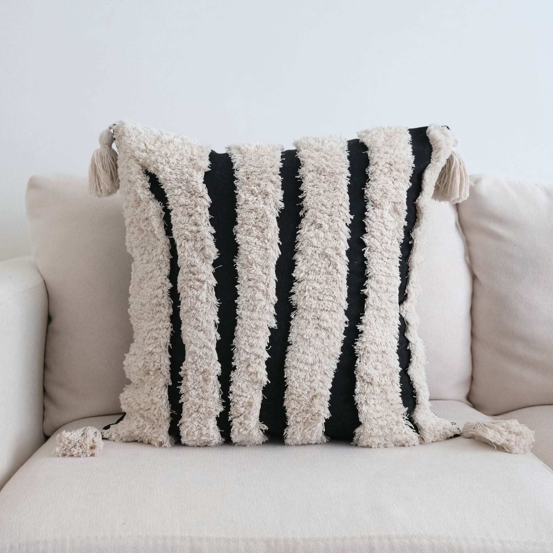 Tufted Cotton and Linen Pillow - Tassel Decorative Cushion Cover