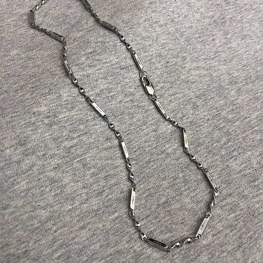 Men’s Minimalist Mobius Pendant Necklace – Hip-Hop Chain