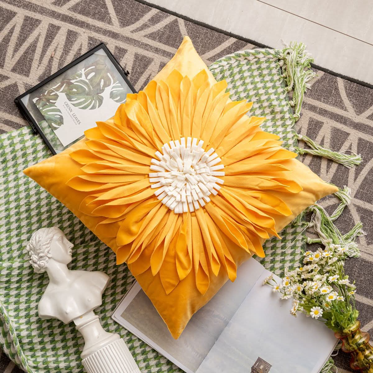 Sunflower Pillowcase - Small Daisy & Sunflower Design