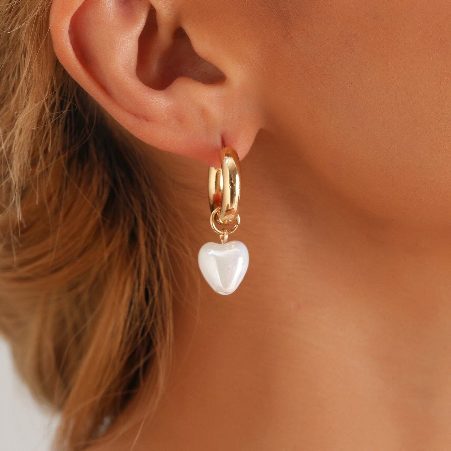 Pearl Beaded Heart Drop Earrings – Asymmetrical Fashion Jewelry for Women