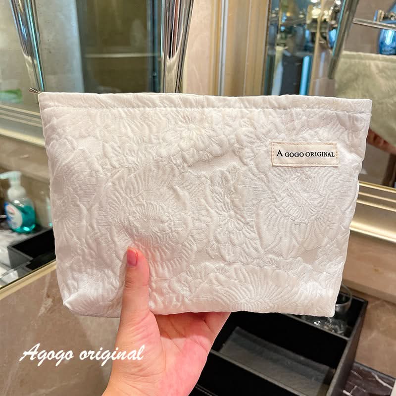 Hepburn-Style Canvas Cosmetic Bag – 3D Printed Travel Toiletry Organizer