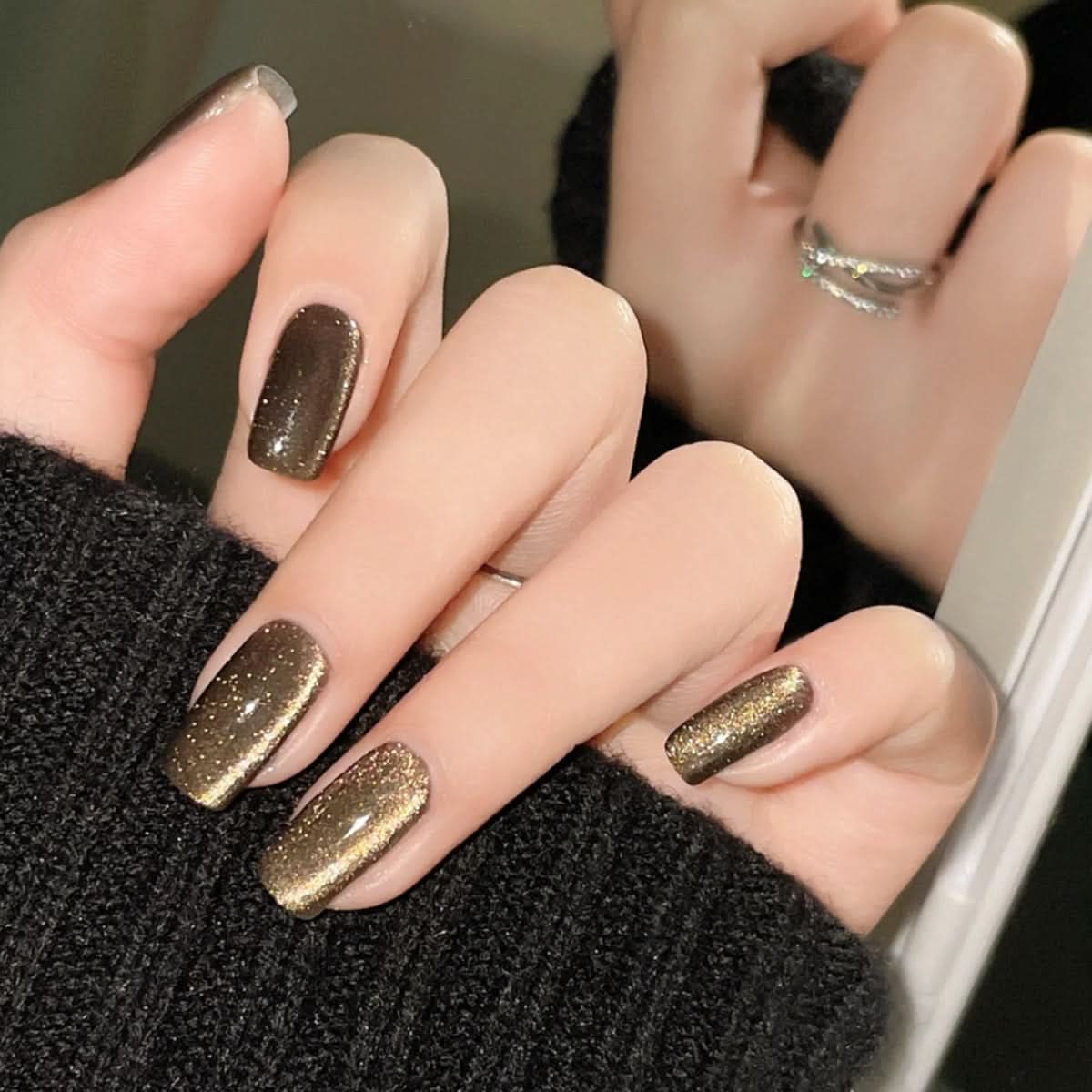 Black Crystal Cat's Eye Wearable False Nails – Finished Nail Art
