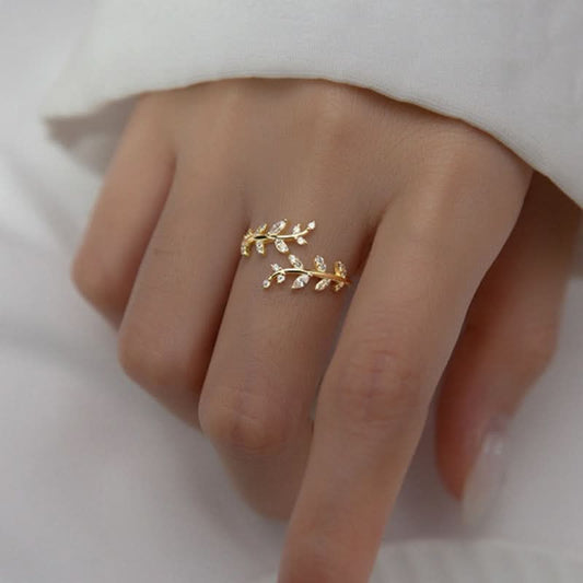 Geometric Leaf Zircon Alloy Ring for Women