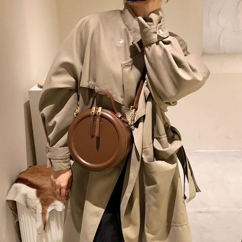 Women's Retro Round Messenger Bag – Handbag with Zipper Closure