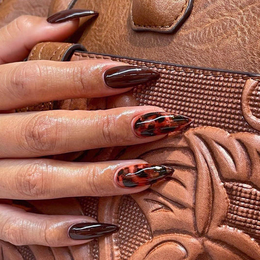Tortoiseshell Stiletto Press-On Nails – Glossy Dark Brown Medium Length