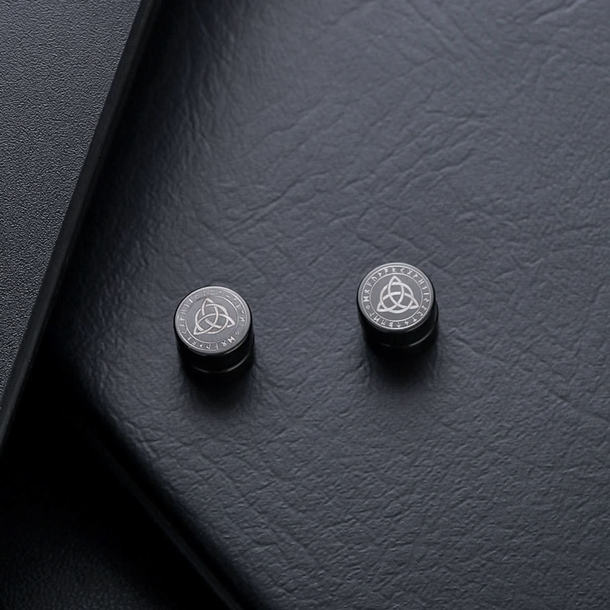 Trendy Magnetic Clip-On Earrings – Titanium Steel, No Piercing Unisex Jewelry