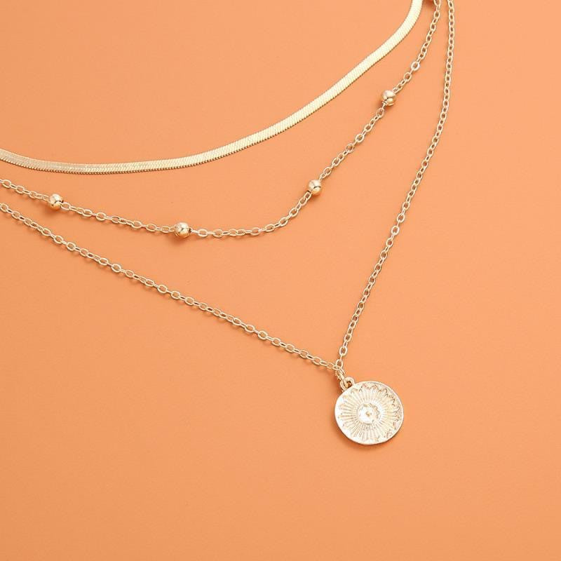 Round Pendant Layered Chain Necklace for Women – Elegant Punk Statement Jewelry