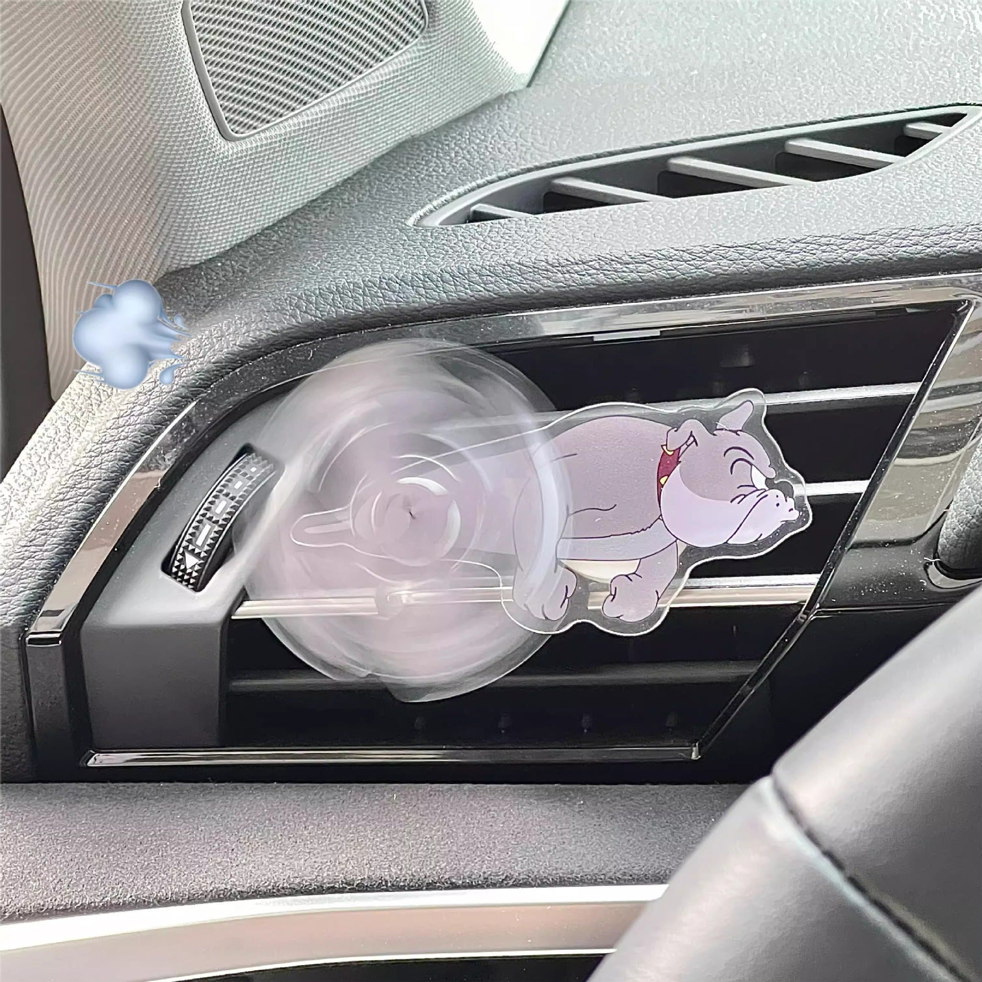 Tom and Jerry Car Air Vent Clip – Rotating Cartoon Ornament with Aromatherapy
