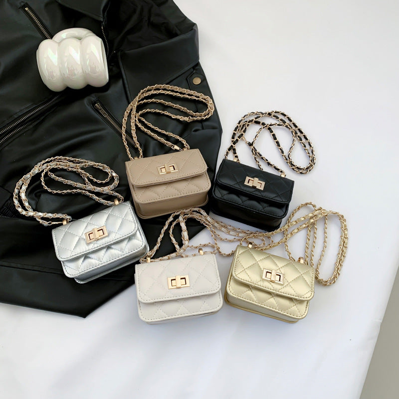 Trendy Diamond Chain Crossbody Bag for Women – Solid Color Small Shoulder Purse