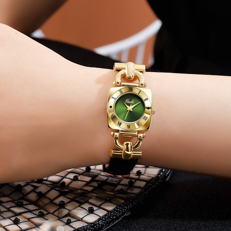 Luxury Quartz Watch – Retro Square Dial High-End Women’s Gold Belt Wristwatch