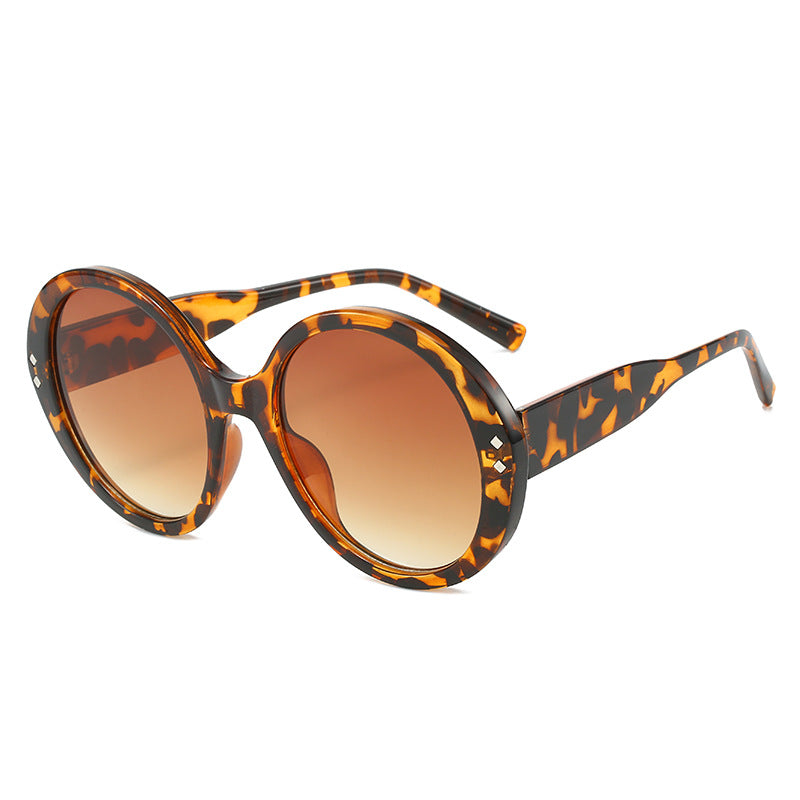 Round Oversized Sunglasses for Women – UV400 Fashion Shades, Street Style