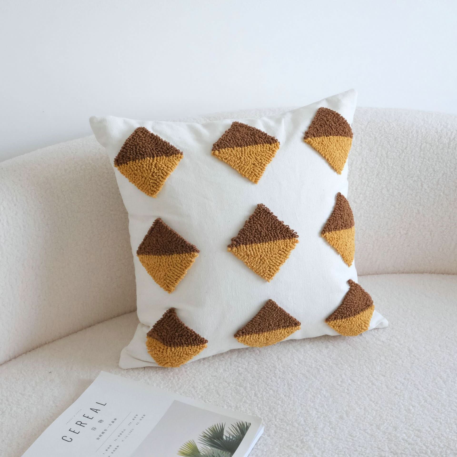 Wabi-Sabi Style Contrasting Color Loop Velvet Pillow