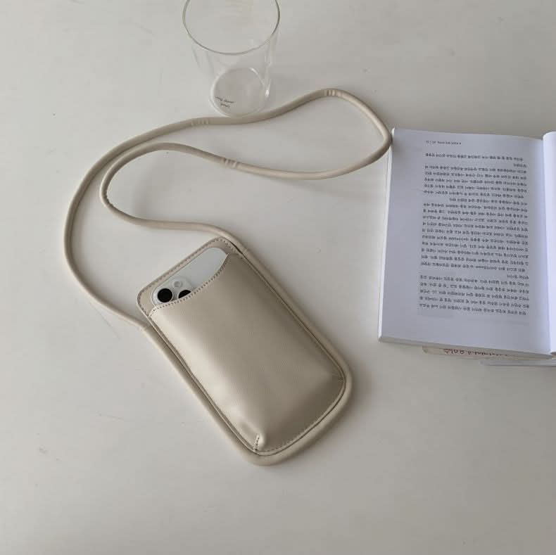 Minimalist Crossbody Phone Bag – Stylish Small Shoulder Purse