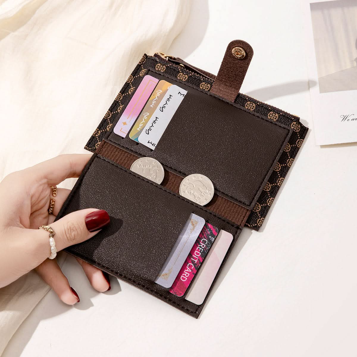 Women's PU Leather Short Wallet – Ultra-Thin Folding Card Holder