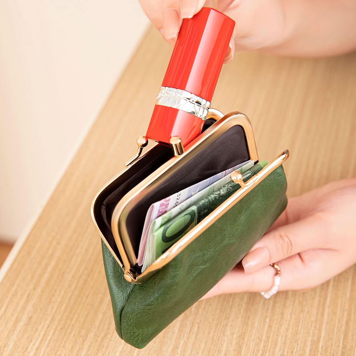Women's PU Leather Coin Purse – Retro Clip Key Card Wallet